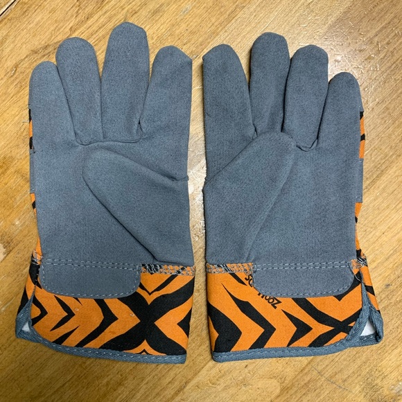 ZooHands Synthetic Leather General Purpose Garden Gloves, size: Youth Medium - Picture 2 of 6